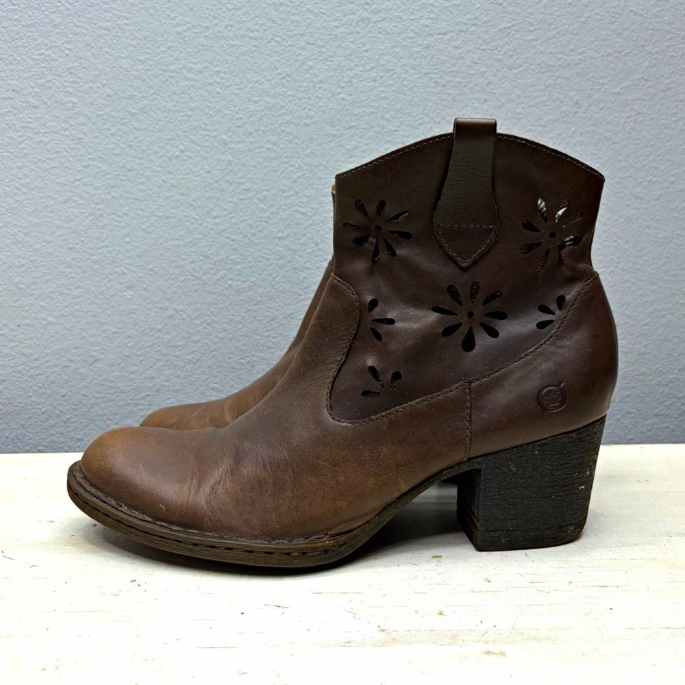 Born Brown Leather Ankle Booties Floral Cutout Side Zip Round Toe US 7.5 M